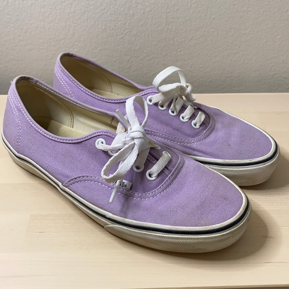 Women’s size 9 vans